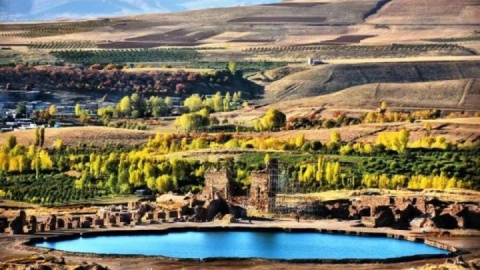 سفر به رازآلودترین دریاچه ایران در نوروز ۱۴۰۳