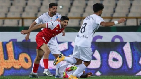 مسابقات لیگ برتر| پیروزی پرسپولیس با پیروزی مقابل پیکان به یک قدمی آبی‌ها رسید