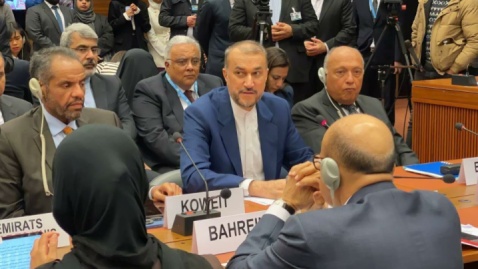 تبدیل سیاست خارجی منفعل به دیپلماسی فعال با همسایگان