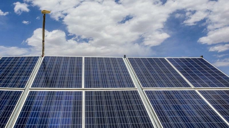 ساخت ۷۵۰۰ هزار مگاوات نیروگاه خورشیدی آغاز شد