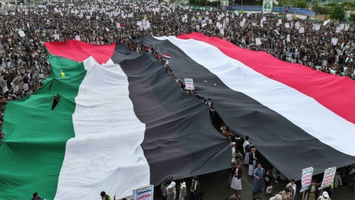 راهپیمایی میلیونی یمنی‌ها در حمایت از مردم غزه