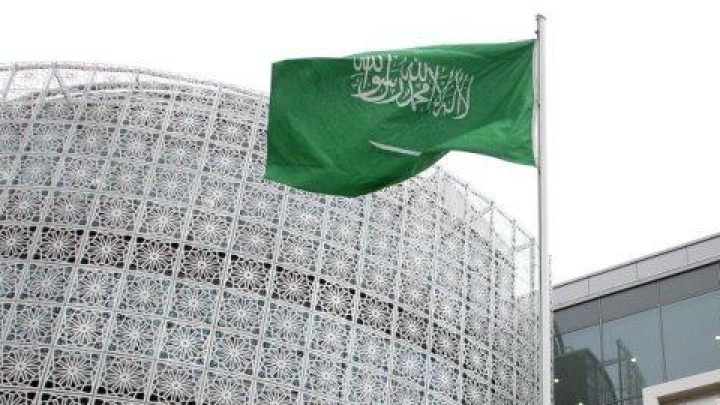 عربستان حمله به ساختمان کنسولگری ایران در سوریه را محکوم کرد