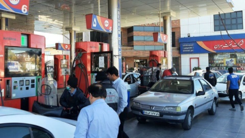 کارت‌های سوخت اضطراری در جایگاه‌ها قرار می‌گیرد