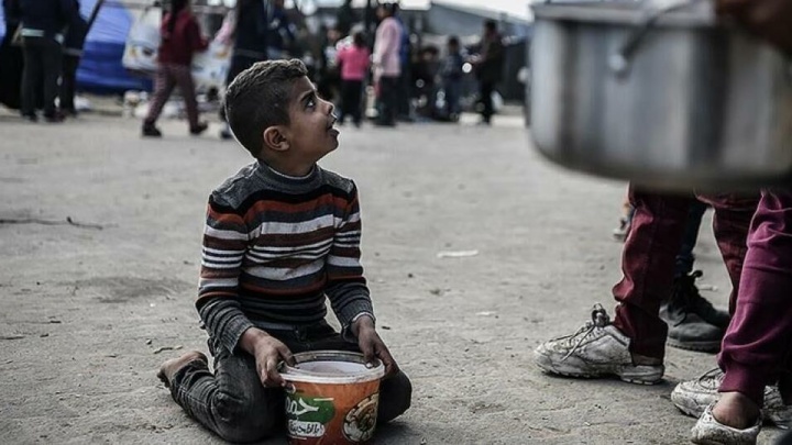 سازمان ملل: گرسنگی در غزه مانند بمبی بی‌صدا آدم می‌کشد