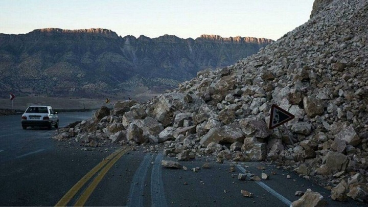 وضعیت جاده‌ها| هشدار ریزش سنگ در جاده چالوس