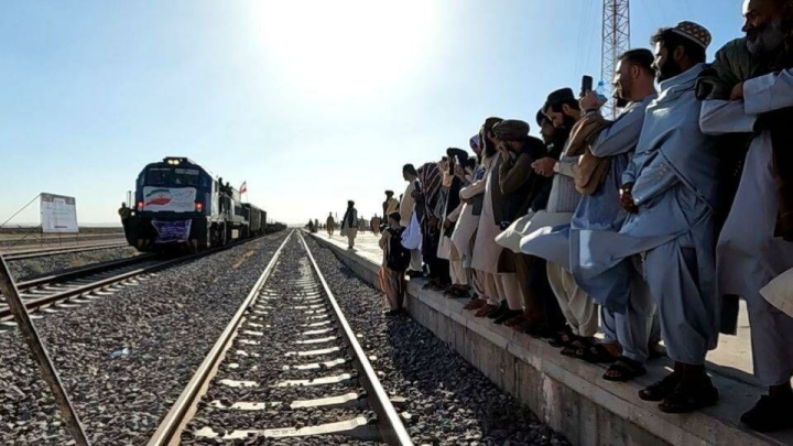 انجام ترانزیت سنگ‌آهن افغانستان با خط آهن خواف-هرات