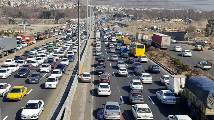 وضعیت جاده‌ها| ترافیک روان و پرحجم در تمامی محورهای مواصلاتی کشور