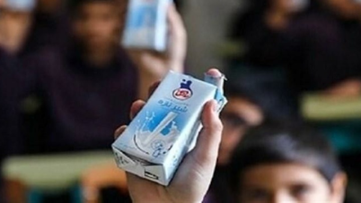 توزیع ۱۵ نوبت شیر در مدارس تا پایان اردیبهشت
