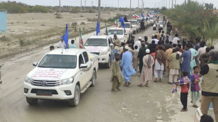 توزیع ۱۰۰۰ کیسه آرد در مناطق سیل زده استان سیستان و بلوچستان