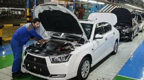 کشمکش‌ خودروسازان با متقاضیان برای وقت کشی