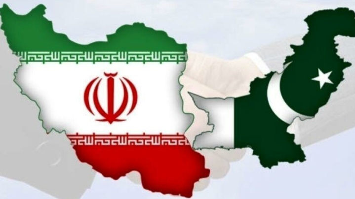 امضای ۸ سند همکاری بین ایران و پاکستان