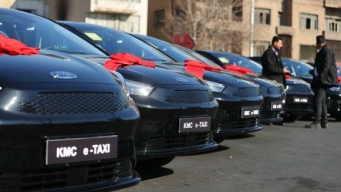 آغاز ثبت‌نام رانندگان تاکسی برای دریافت خودروهای برقی