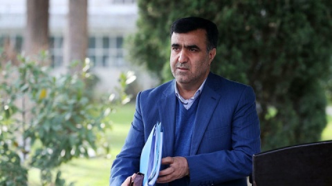 سلاجقه: کیسه‌های زیر ۲۵ میکرون از چرخه تولید و توزیع و مصرف حذف می‌شود