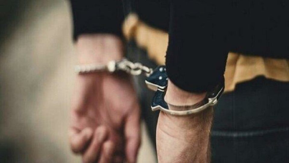 سارقان لوازم خودرو در چیتگر دستگیر شد