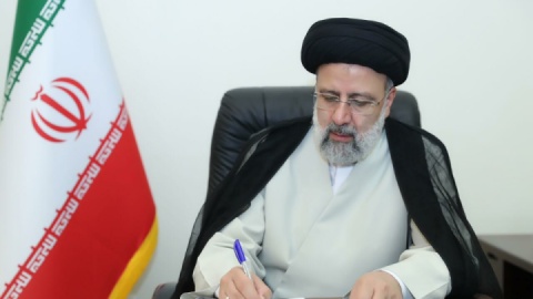 رئیسی قهرمانی غرورانگیز تیم ملی فوتسال در آسیا را تبریک گفت