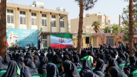 امکان تحصیل دختران بعد از ازدواج، در مدارس روزانه