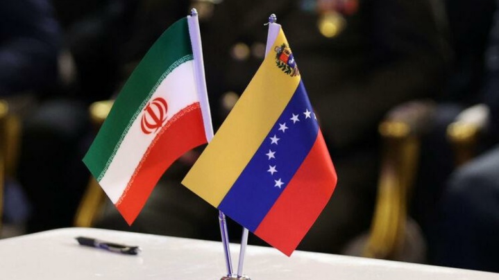 ضرورت فعالیت ایران به عنوان کریدور ارتباطی بین چین و ونزوئلا