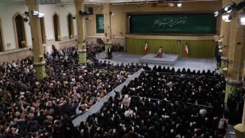 دیدار جمعی از معلمان با رهبر انقلاب