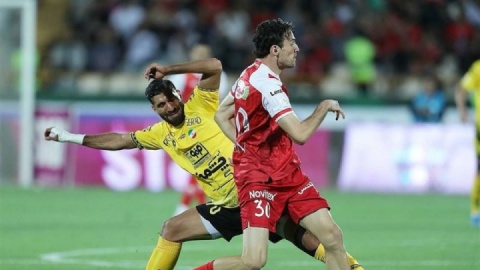 لیگ برتر فوتبال| پرسپولیس برابر سپاهان متوقف شد