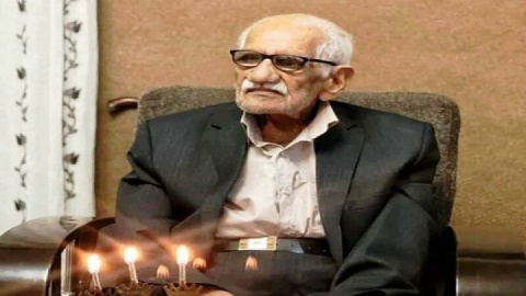 کهنسال‌ترین معلم ایران در مهاباد دار فانی را وداع گفت