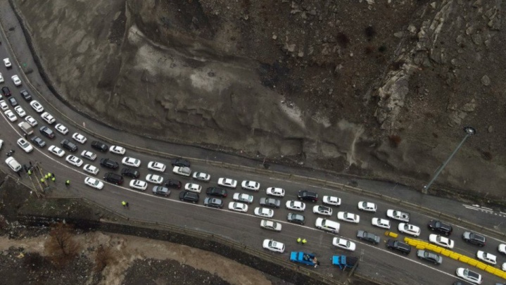 وضعیت جاده‌ها| تردد در مسیر جنوب به شمال آزادراه تهران - شمال ممنوع شد