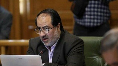 عملیات نجات کارگر مفقود شده در تهران ادامه دارد