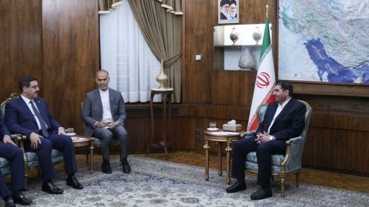 مخبر: ایران و عراق از ارز ملی خود در مبادلات تجاری استفاده کنند