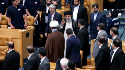 آیین تجلیل از قهرمانان و مدالآوران با حضور رئیسی