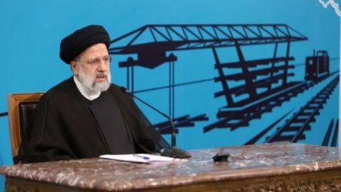 الجزیره: آیت‌الله رئیسی نفت ایران را در تحریم‌‌ به میدان بازگرداند