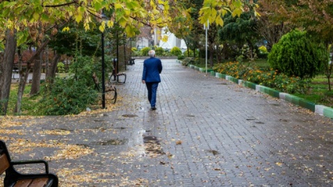 هواشناسی ایران| تداوم باد و باران در کشور/ آسمان پایتخت ابری است