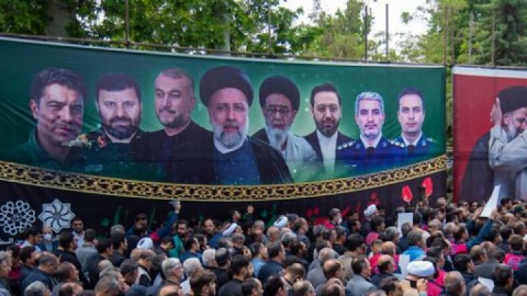 لاریجانی: دعای خیر مردم موهبتی است که نصیب هر کسی نمی‌شود