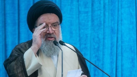 تشییع تاریخی شهدای خدمت بیانگر تجدید بیعت مردم با نظام بود