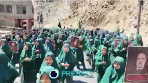 عزاداری مردم کشمیر هند برای شهید رئیسی