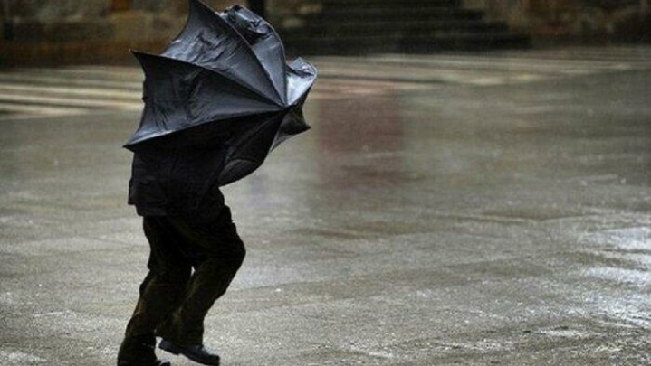 هشدار وزش باد‬ شدید در تهران