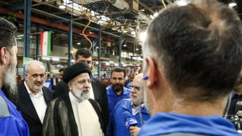 دستور ۸ ماده‌ای شهید جمهور در صنعت خودروسازی تحول ایجاد کرد
