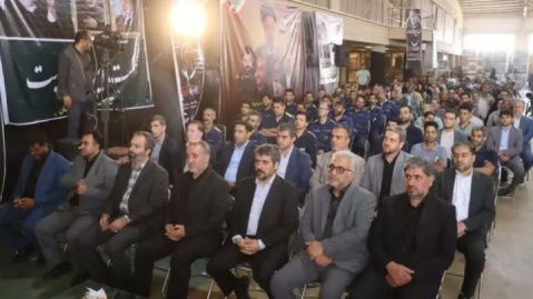 کارگران کاشی هفت‌ آسمان سمنان در سوگ شهیدجمهور +فیلم