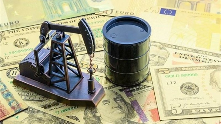کاهش قیمت نفت جهانی
