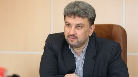 مدیرعامل توانیر: مولدهای اضطراری بخش تجاری در ساعات اوج بار استفاده شوند