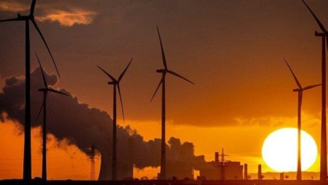 اعلام آمادگی ۶۹ صنعت برای ساخت ۳۲۵۰ مگاوات نیروگاه تجدیدپذیر