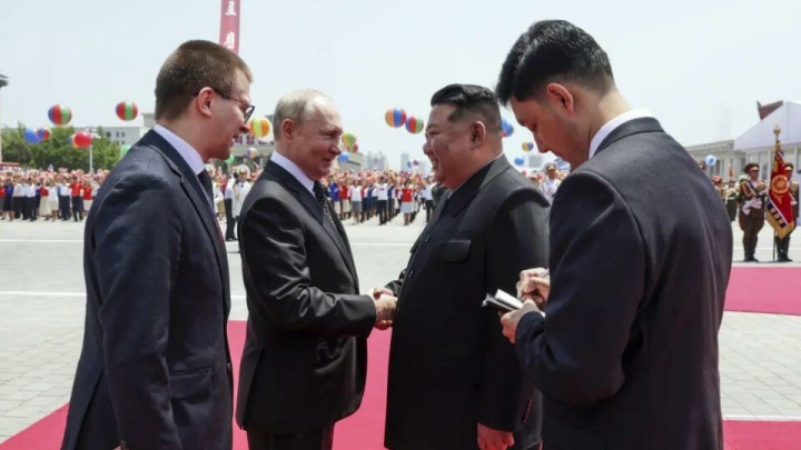 پوتین: روسیه و کره شمالی در صورت وقوع جنگ به هم کمک می‌کنند