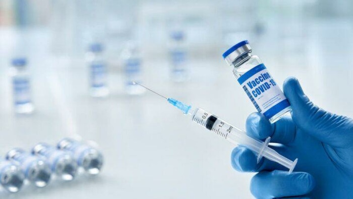 وزارت بهداشت در خصوص ادعای واردات واکسن کرونا در دولت دوازدهم توضیح داد