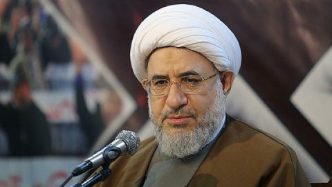 تقوا شخصیتش را ساخته بود