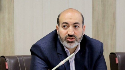 میدان‏ گزین بود نه پشت میزنشین