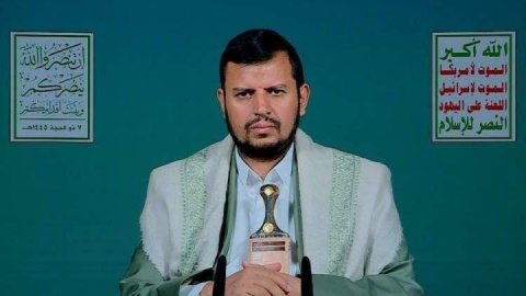 الحوثی: آمریکا همچنان به تجهیز تسلیحاتی صهیونیست‌ها ادامه می‌دهد