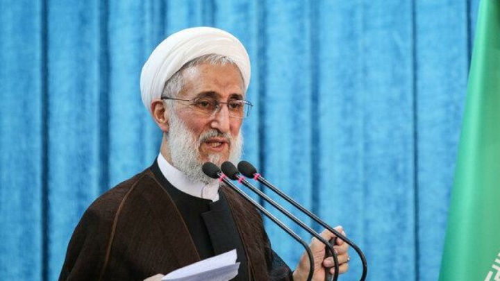 شهید بهشتی شخصیت ممتاز تاریخ است