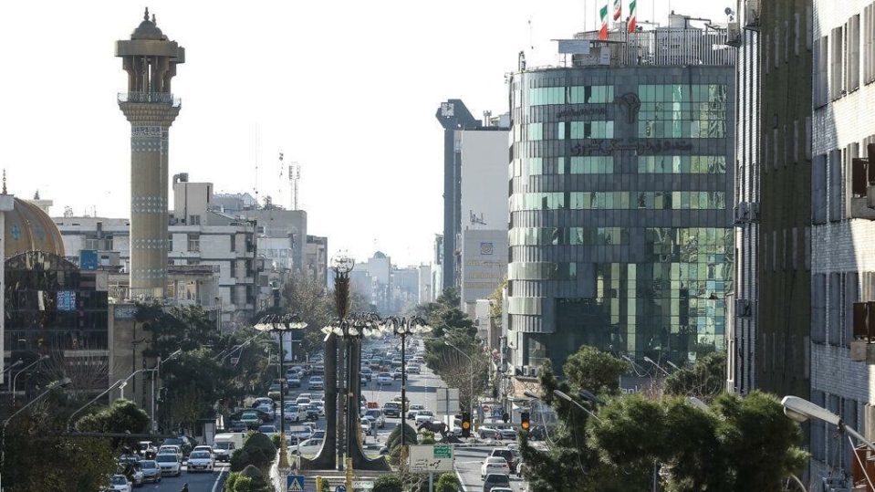کیفیت سالم هوای پایتخت در نخسیتن روز هفته