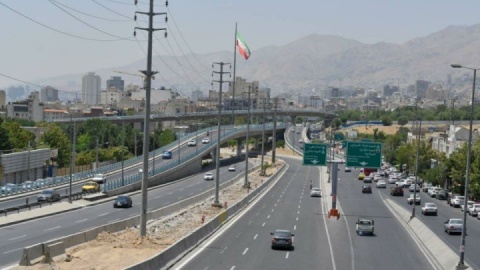 پلیس راهور: معابر تهران خلوت است / با احتیاط برانید