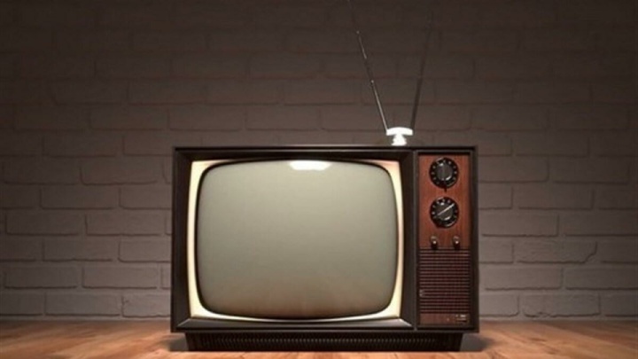 تلویزیون آخر هفته چه فیلم هایی پخش می کند؟