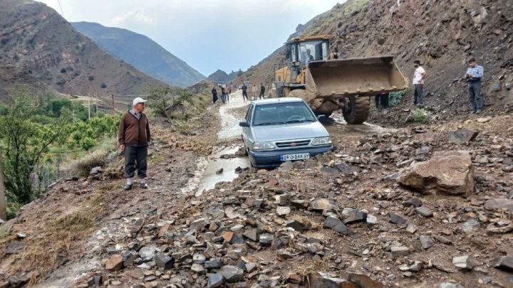 خسارت سیل به نقاطی از بخش بلده مازندران