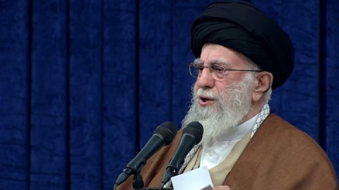 من به شما عرض می‌کنم به حول قوه‌ی الهی گستره‌ مقاومت بیش از گذشته، تمام منطقه را فرا خواهد گرفت